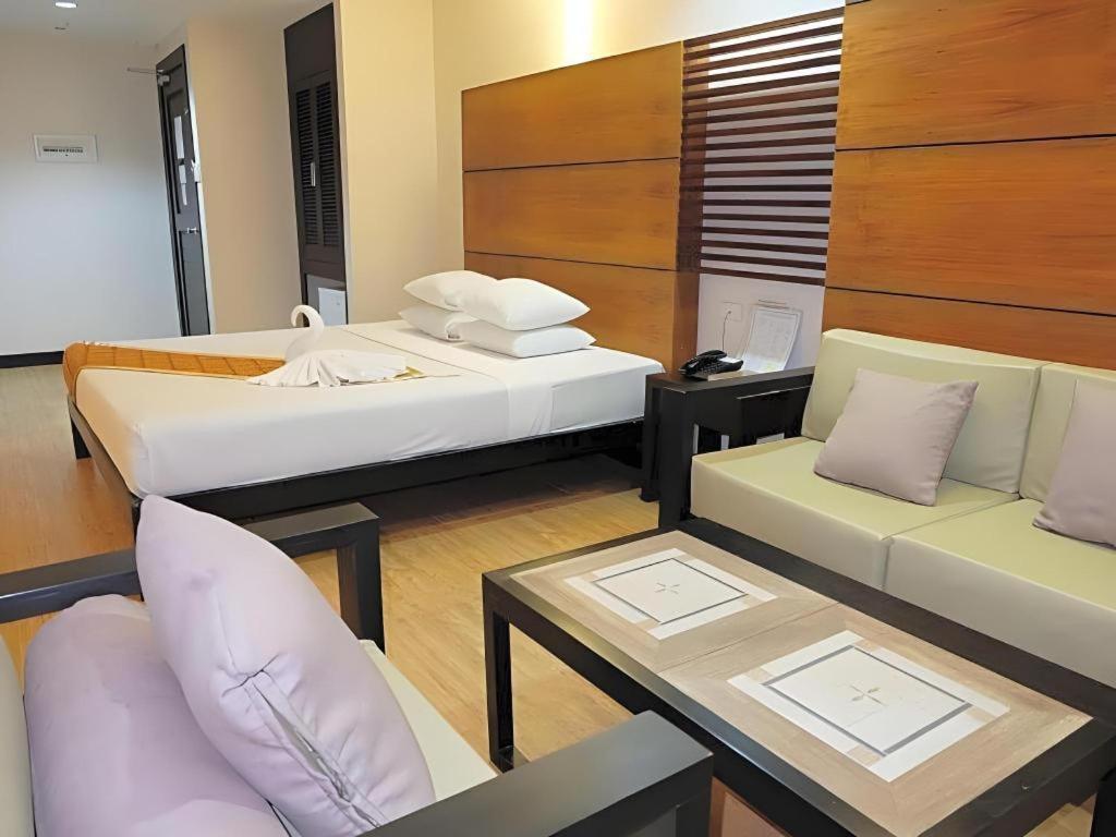 La Carmela De Boracay Hotel Balabag  Eksteriør bilde